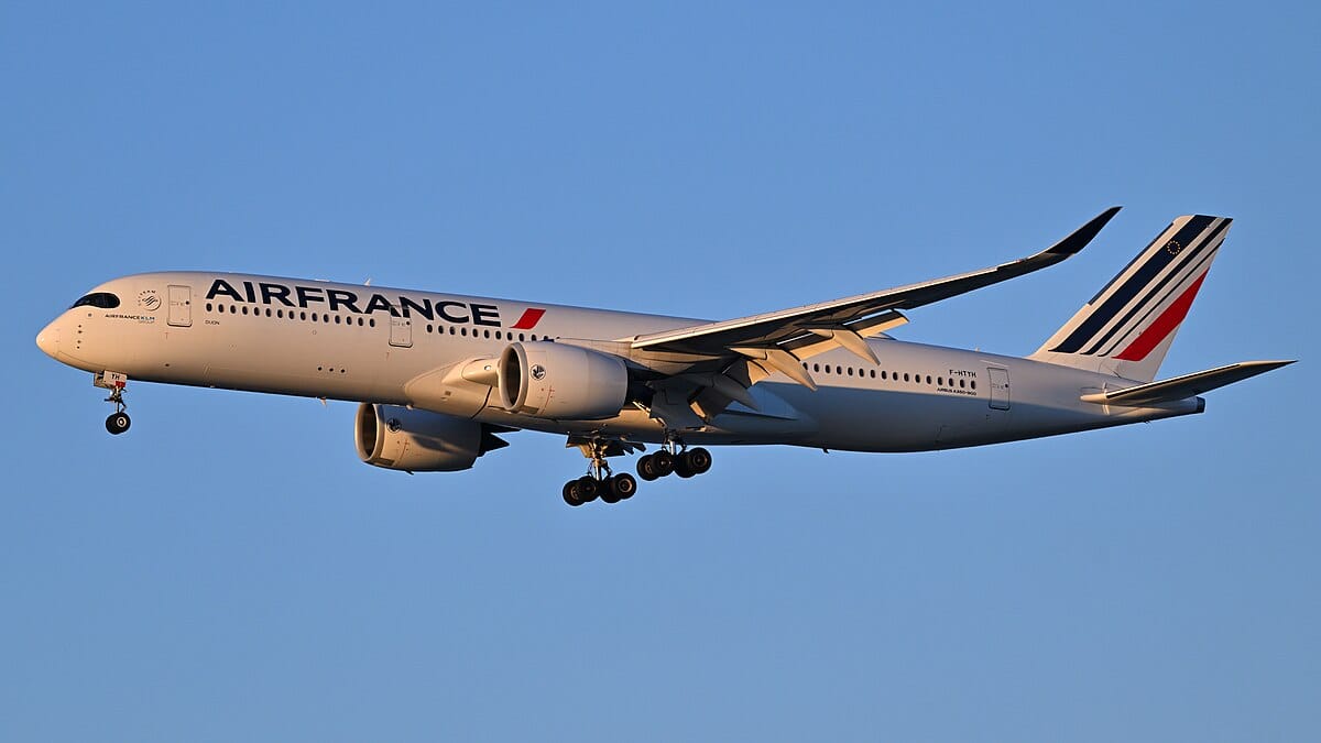 How to Change Name on Air France Ticket