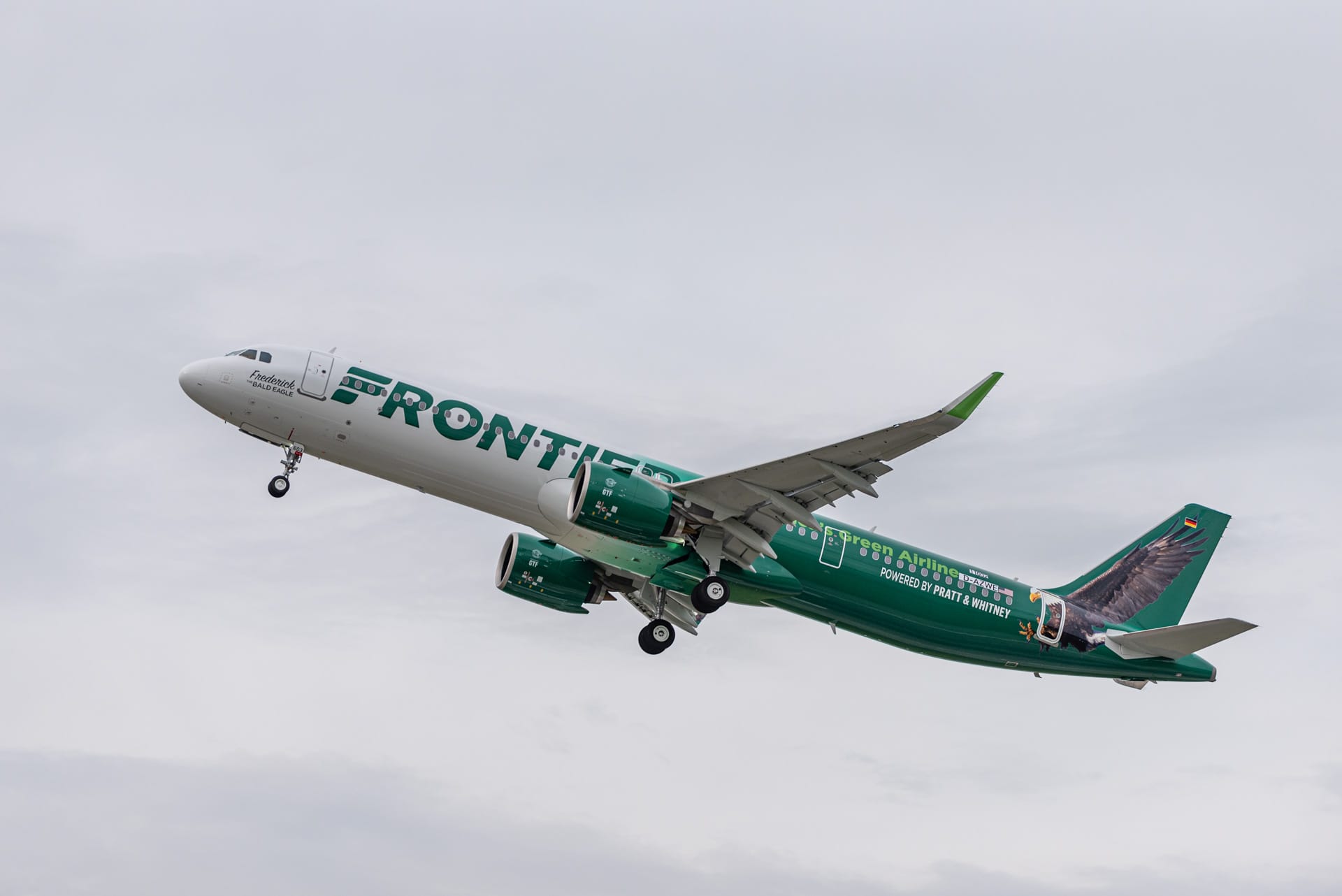 Cómo viajar en grupo con Frontier Airlines