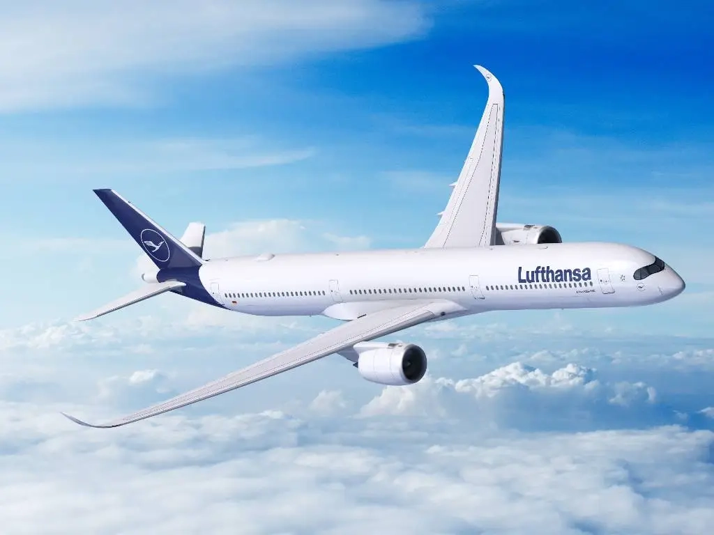 ¿Cómo puedo reservar un billete de avión multiciudad en Lufthansa?
