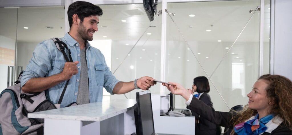 Política de cambio de nombre de Aeroméxico